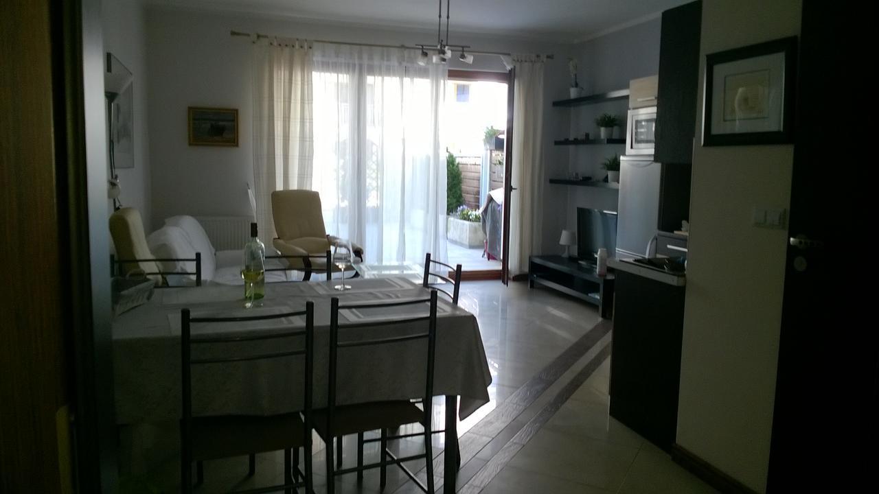 Swinoujscie Platan Patio 6 - Berry Apartments מראה חיצוני תמונה